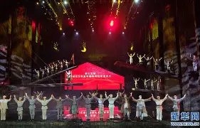 ayx爱游戏官网-转折点托特纳姆篮板制胜；意甲转会期攻防权衡；球迷炸锅；高层口径保持一致的简单介绍