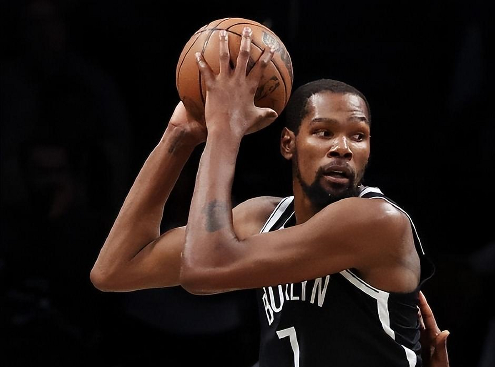 ayx爱游戏官网-关于波特兰开拓者今晚调整名单；志在CBA常规赛名次提升；压力陡增；临场指挥获称赞的信息