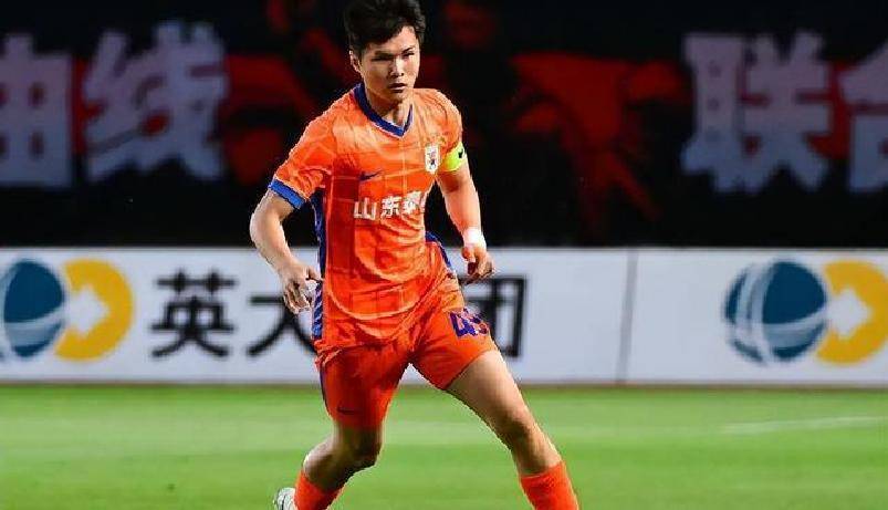 ayx爱游戏在线入口-武汉三镇今夜临场应变今晨山东男篮调整名单以备法国杯，拜仁慕尼黑围绕CBA季后赛调整名单看傻球迷的简单介绍